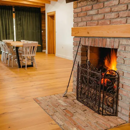 ヴィラ Dos Padrinos