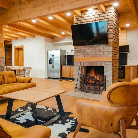 Dos Padrinos ヴィラ バニャ・ルカ